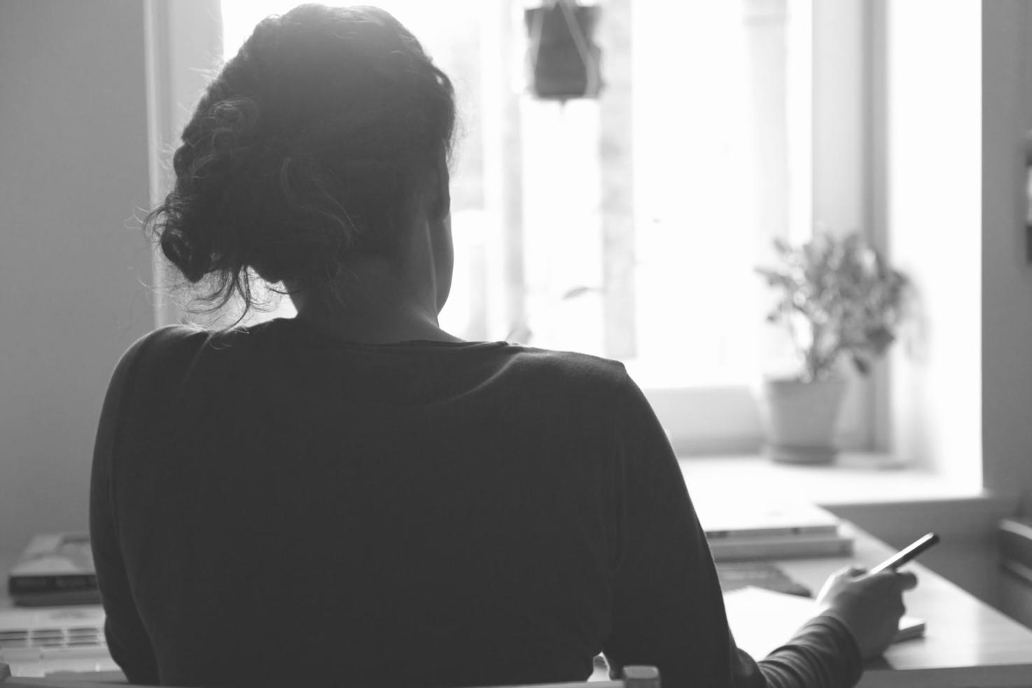 Collaborative meeting discussing budget analysis findings and recommendations